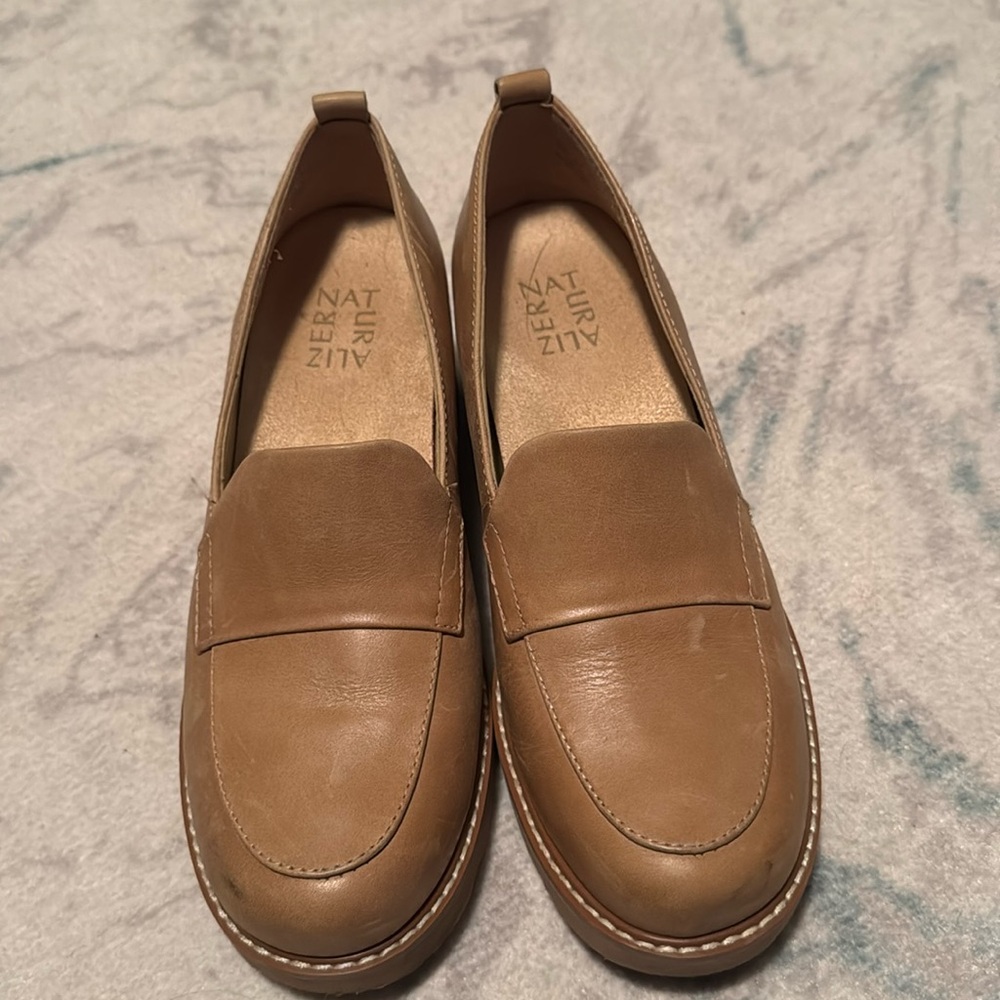 Naturalizer Darry Leather Loafer in Toffee